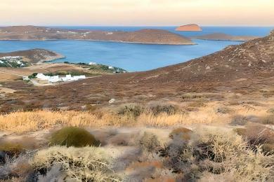 Terrain constructible à vendre à Serifos