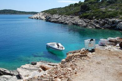 Terrain de 6 hectares en bord de mer sur l'ile de Kastos