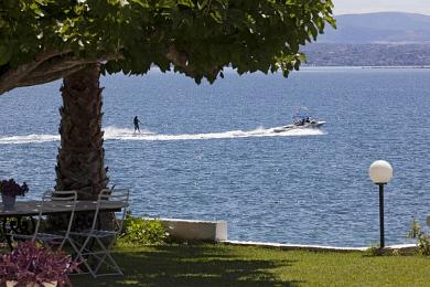 Strandvilla zum Verkauf in Griechenland, Evia Island.