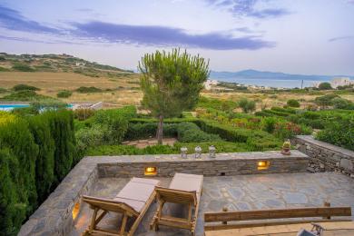 House for sale in Paros near Naoussa
